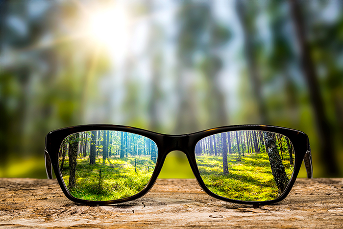 Deficience visuelle liee a lage quelles actions possibles